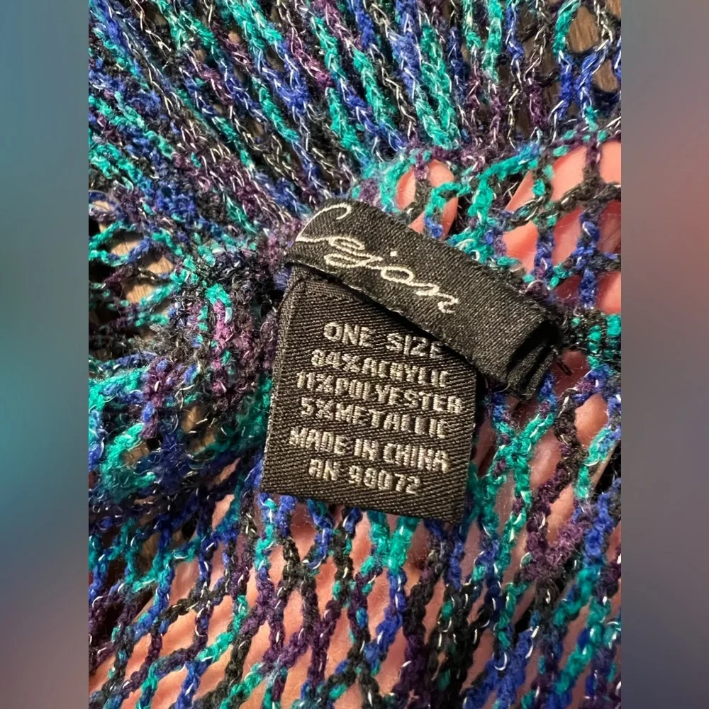 Cejon Infinity Scarf - Picture 3 of 3